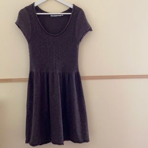 Gently used beautiful mid dress